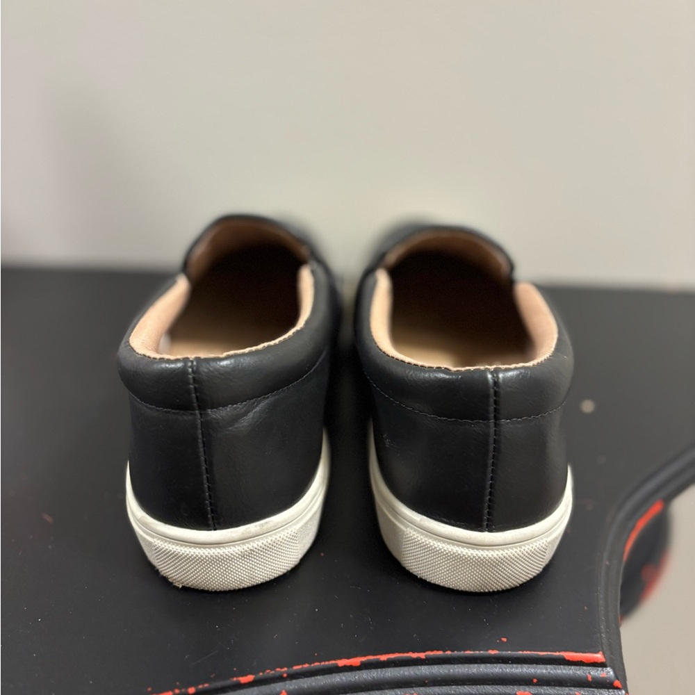 Black Quilted Slip-On Shoes - Picture 7 of 8